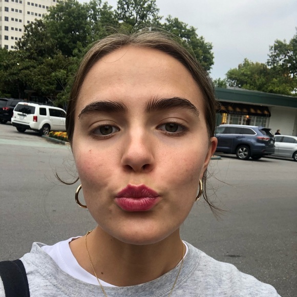 Meet your Posher, Lilli - Picture 1 of 1